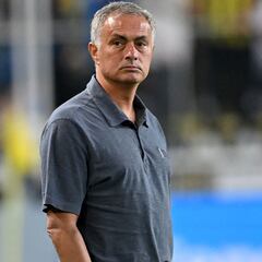 El Galatasaray, otra vez, critica a Mourinho: “Actúa como estuvo en la Roma”