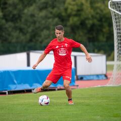 Manu Justo da la talla