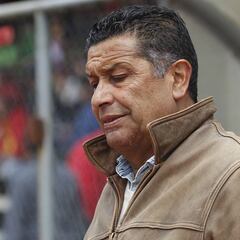 Jorge Aravena tendrá una nueva chance como técnico en Chile