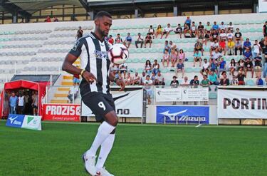The rise and fall of Jackson Martinez as he signs for Portimonense