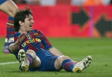 El 24 de marzo de 2010 ante el Osasuna en partido de Liga.