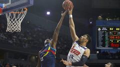 Llull y un brillante Ayón salvan al Madrid ante un duro Andorra