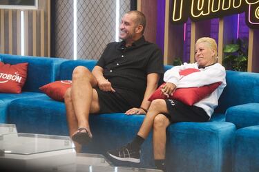 Fernando Solórzano explota por el agua en ‘La Casa de los Famosos 2′: “Es blanqueador con detergente”