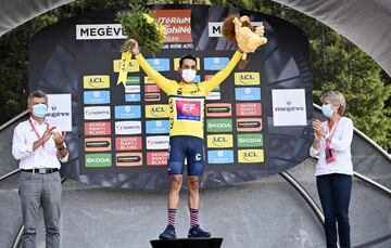 Daniel Felipe Martínez se convirtió en el tercer ciclista colombiano que logra ganar esta competencia. Es el primer título World Tour de su carrera. 