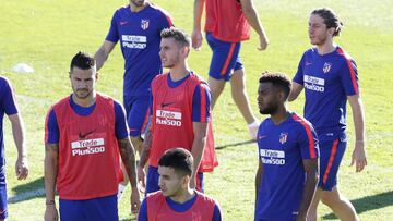 24/09/18 ENTRENAMIENTO ATLETICO DE MADRID
VITOLO FILIPE LUIS LUCAS LEMAR CORREA
GRUPO
