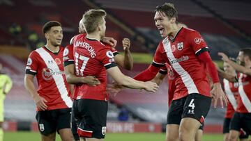 SOUTHAMPTON, ENGLAND - NOVEMBER 06: Stuart Armstrong of Southampton celebrates after he scores a goal to make it 2-0 during the Premier League match between Southampton and Newcastle United at St Mary's Stadium on November 06, 2020 in Southampton, En