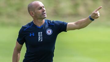 Paco Jémez cree ser parte del título de Cruz Azul