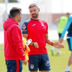 Martínez: “Hay que ser profesional y queremos ganar en Granada”