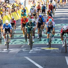 Pogacar salva el viento