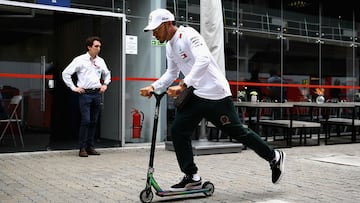 Hamilton threatens to quit if F1 continues to expand