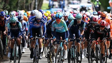 MARTINSICURO, ITALY - MARCH 12: (L-R) Santiago Buitrago of Colombia and Team Bahrain - Victorious, Edward Planckaert of Belgium and Team Alpecin-Premier Tech, Arjen Livyns of Belgium and Team XDS Astana and Luca Mozzato of Italy and Team Tudor Pro Cycling compete during the 61st Tirreno-Adriatico 2026, Stage 4 a 213km stage from Tagliacozzo to Martinsicuro / #UCIWT / on March 12, 2026 in Martinsicuro, Italy. (Photo by Tim de Waele/Getty Images)