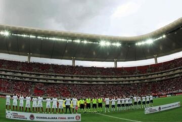 Tras perder el partido de Ida en el recién inaugurado Estadio Omnilife por 2-1, el Rebaño Sagrado necesitaba una auténtica hazaña para levantar el trofeo.