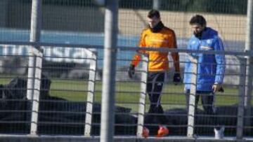 Bale se entrena en el gimnasio