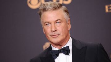 Ante la renuncia del gobernador de Nueva York, Andrew Cuomo, acusado de acoso sexual por 11 mujeres, el actor Alec Baldwin calificó este día como “trágico”.
