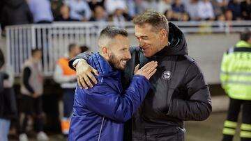 García Plaza en Compostela.