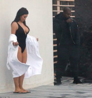 'Operación Bañador'. Kim Kardashian luce tipo en Islandia