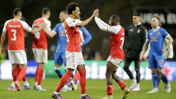 Soccer Football - Europa League - Quarter Final - First Leg - Sporting Braga v Rangers - Braga Municipal Stadium, Braga, Portugal - April 7, 2022 Braga player's celebrate after the match REUTERS/Miguel Vidal