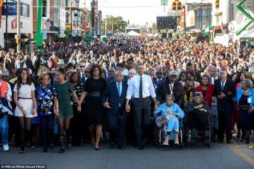 ? Official White House Photo by Pete Souza
https://www.flickr.com/photos/whitehouse/