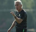 Van Marwijk, nuevo seleccionador de Emiratos Árabes Unidos