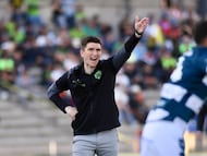 Martin Varini head coach of Juarez during the 10th round match between FC Juarez and Pachuca as part of the Liga BBVA MX, Torneo Clausura 2025 at Olimpico Benito Juarez Stadium, on March 01, 2025 in Ciudad Juarez, Chihuahua, Mexico.