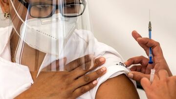 México contará con 55 millones de dosis de la vacuna anticovid de AstraZeneca