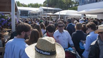 El p&uacute;blico, presente en el Real Club de Tenis de Barcelona antes de un partido en el Barcelona Open Banc Sabadell.