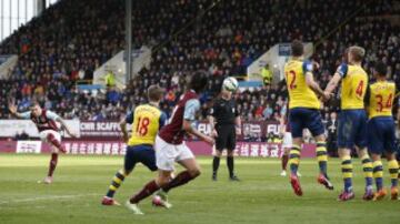 Arsenal se impuso sobre el Burnley por la cuenta mínima. 