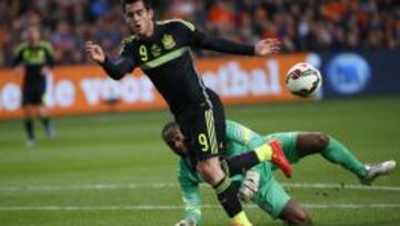 Con Juanmi y Vitolo ya son 56 los debutantes con Del Bosque