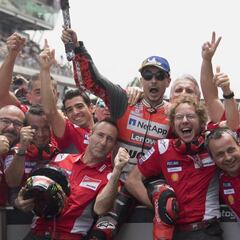 Ducati: "Una pena que no tuviera más paciencia Lorenzo"