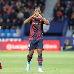 Bouldini prolonga el idilio granota