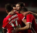 Benfica remonta con dos goles de Seferovic y pasa a semis de Copa