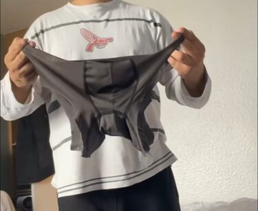 Ignacio Capella se recorta los calzoncillos para dar el peso