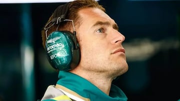 Stoffel Vandoorne, en el box de Aston Martin.