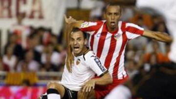 <b>PELEA. </b>Soldado ante Miranda. El Valencia debe visitar el Calderón.