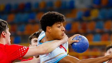 Agónico triunfo de España para asegurar su pase a la Main Round