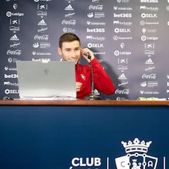 Moncayola y Chimy sorprenden a los niños hospitalizados