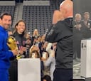 Así fue el reencuentro de Messi con la Copa del Mundo