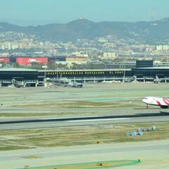 Alerta en el aeropuerto de Barcelona por una fuga radiactiva en un avión