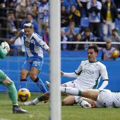 El Deportivo no consigue derribar el muro del Huesca