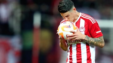 Plan de Olympiacos con James y la plantilla durante el Mundial