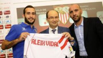 Aleix Vidal, hoy durante su presentación.