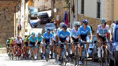 GRAF3255. BURGOS, 07/08/2018.- El pelot&oacute;n de la Vuelta ciclista a Burgos, esta tarde durante la primera etapa, con un recorrido de 157km. EFE/Santi Otero
