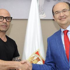 Emery se desvincula y Sampaoli firma por dos temporadas
