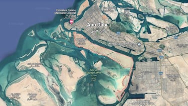 Kelly Slater monta la mayor piscina de olas del mundo en Abu Dhabi