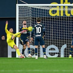 De fortaleza a castillo de naipes