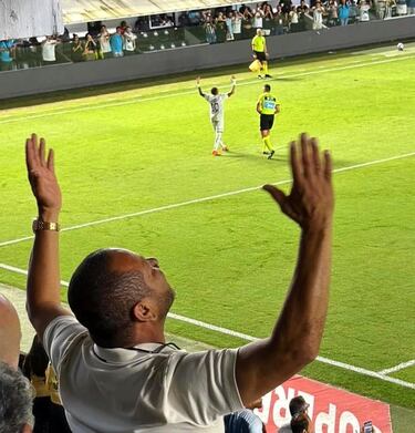 El derbi sevillano, protagonista de los mejores memes de la jornada