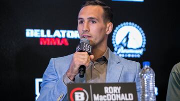 Rory MacDonald durante una rueda de prensa.