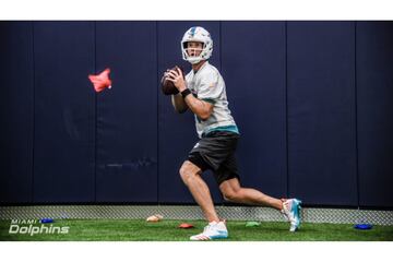 Así regresó Ryan Tannehill a los entrenamientos