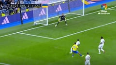 La cantada de Courtois en el 2-1 del Real Madrid vs Cádiz