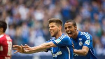 Huntelaar devuelve al Schalke a la pelea por plazas europeas